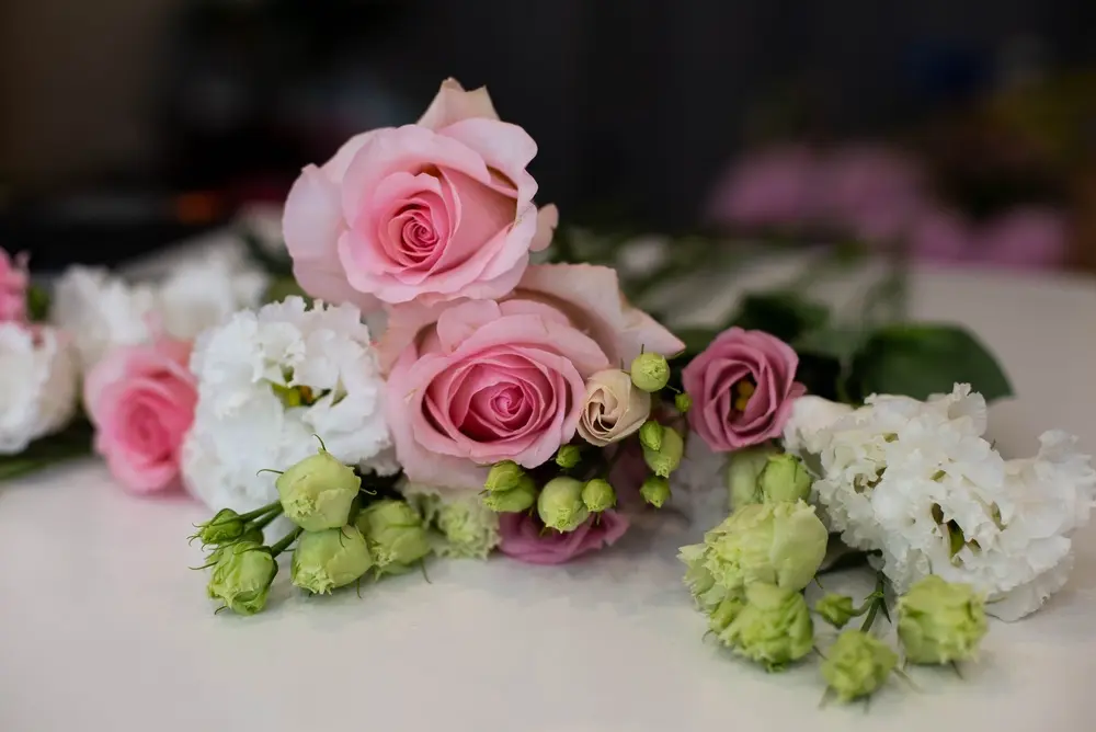 Fresh flower bouquets designed with care for Jefferson Hills delivery